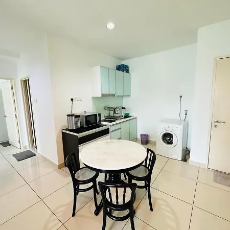 Cozy Seaview Penang Homestay @ Gurney Pulau Pinang George Town Exterior photo